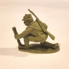 Vintage Airfix WWII Japanese Infantry 1:32 Scale Kneeling Soldier With Mortar, Original 1970